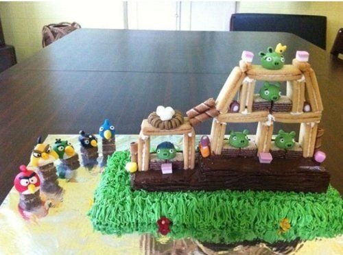 angry-birds-birthday-cake-collection-21