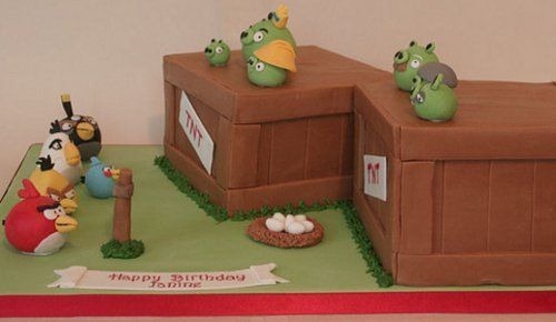 angry-birds-birthday-cake-collection-24