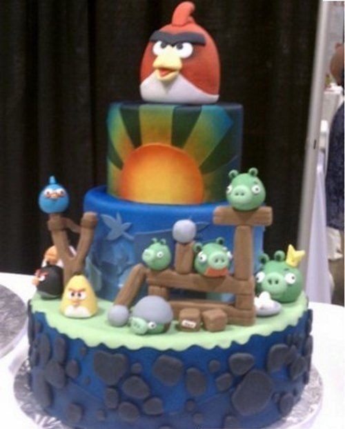 angry-birds-birthday-cake-collection-29