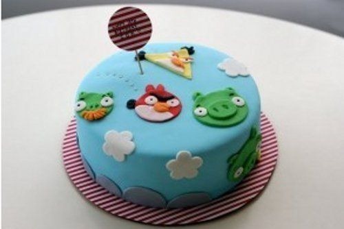 angry-birds-cake-collection-37